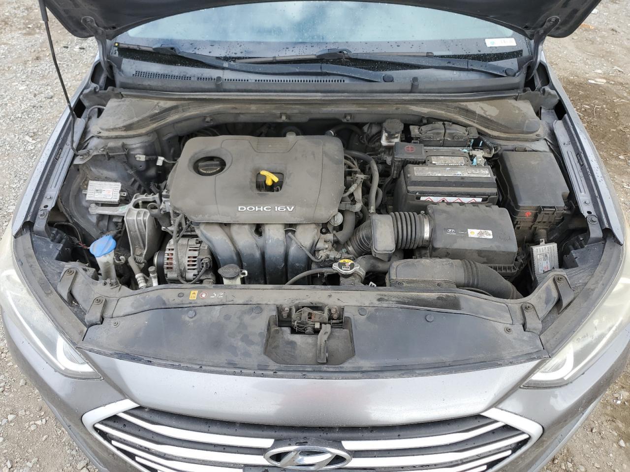 2018 Hyundai Elantra - zdjęcie 11