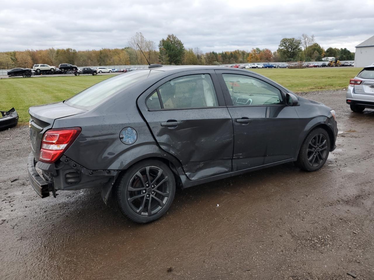 2020 Chevrolet Sonic - zdjęcie 3