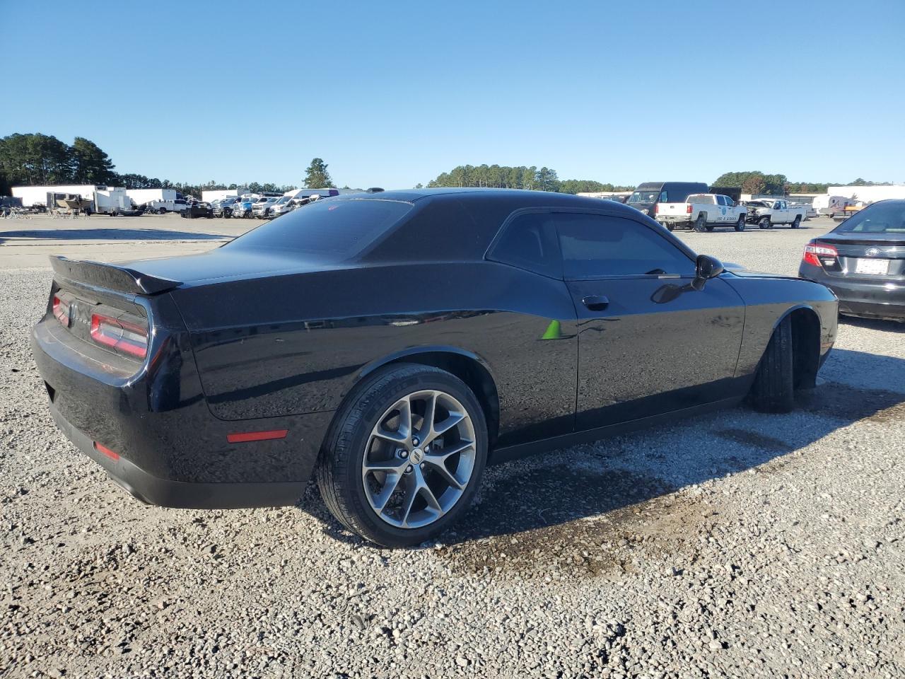 2022 Dodge Challenger Gt - zdjęcie 3