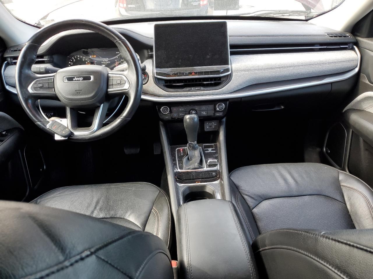 2022 Jeep Compass Latitude Lux - zdjęcie 8