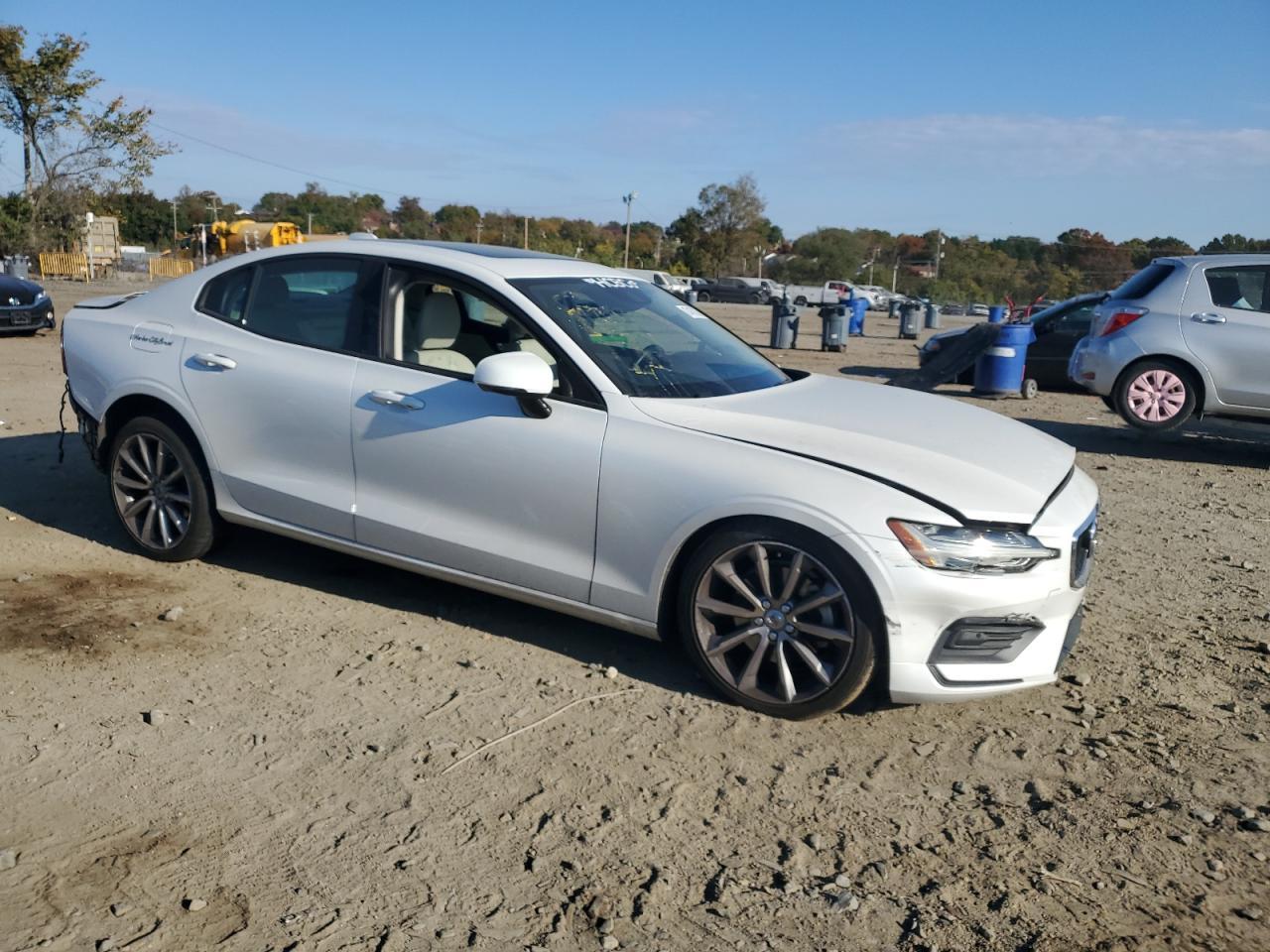 Volvo S60 - zdjęcie 4