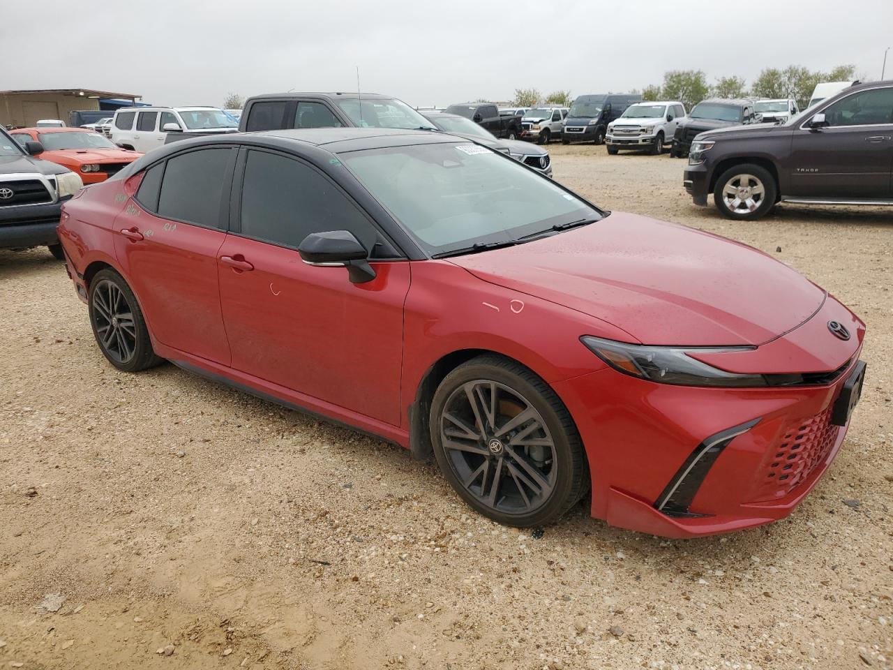 2025 Toyota Camry - zdjęcie 4