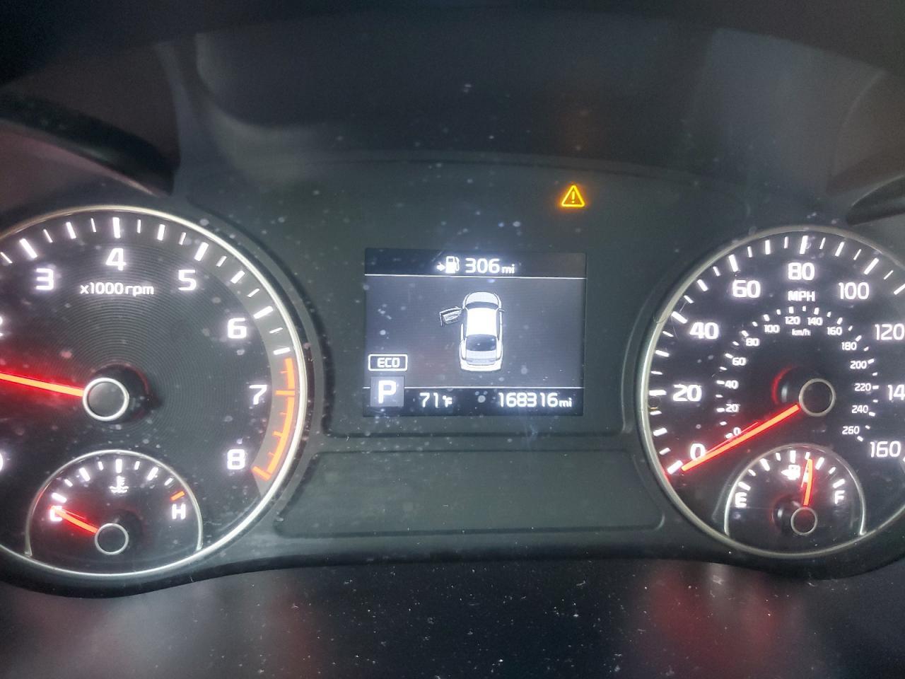 2020 Kia Optima - zdjęcie 9