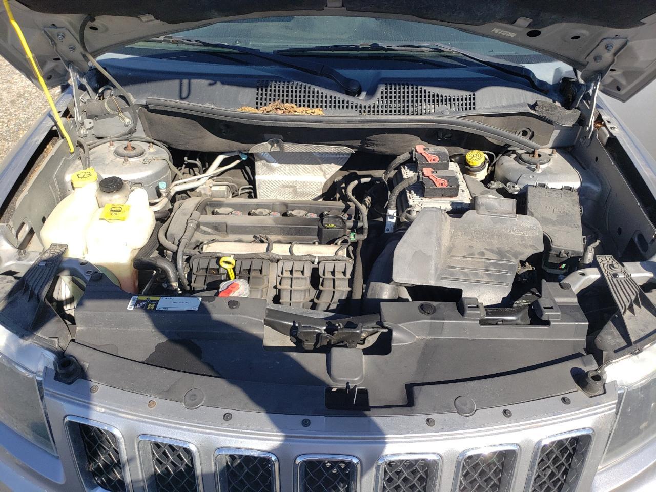 2016 Jeep Compass Sport - zdjęcie 12