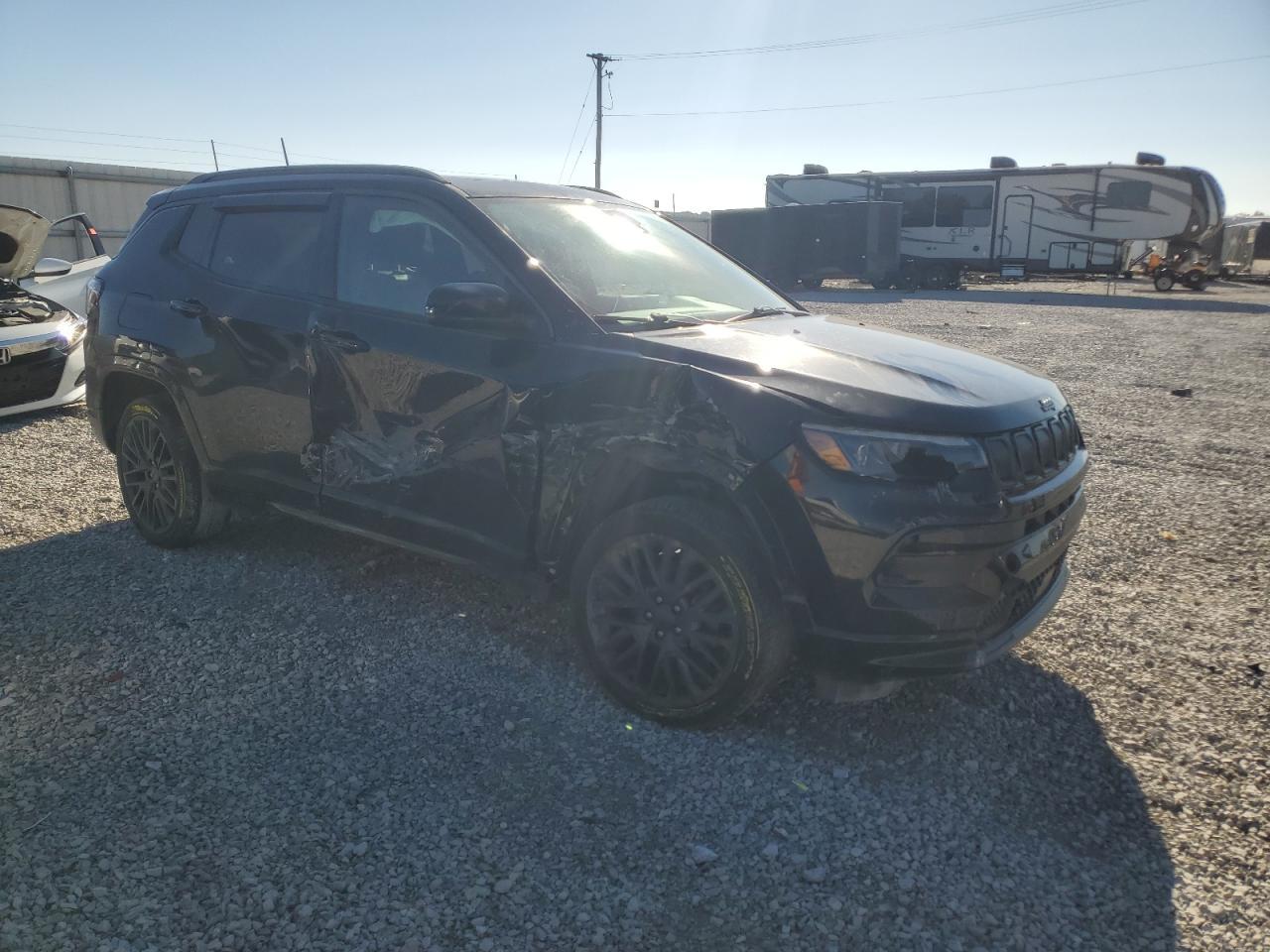2022 Jeep Compass Limited - zdjęcie 4