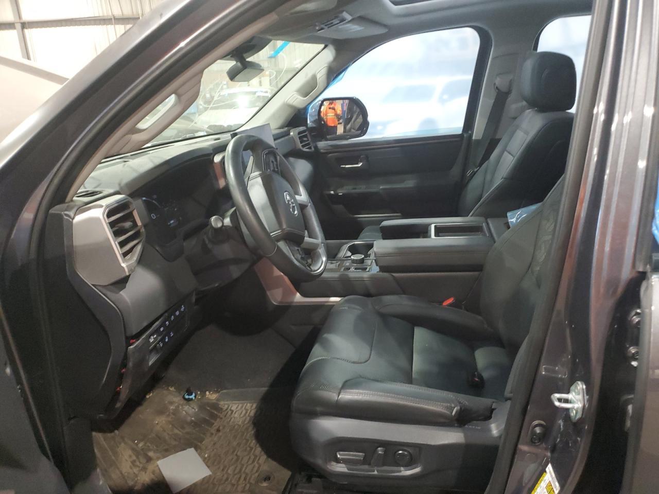 2024 Toyota Tundra Crewmax Platinum - zdjęcie 7