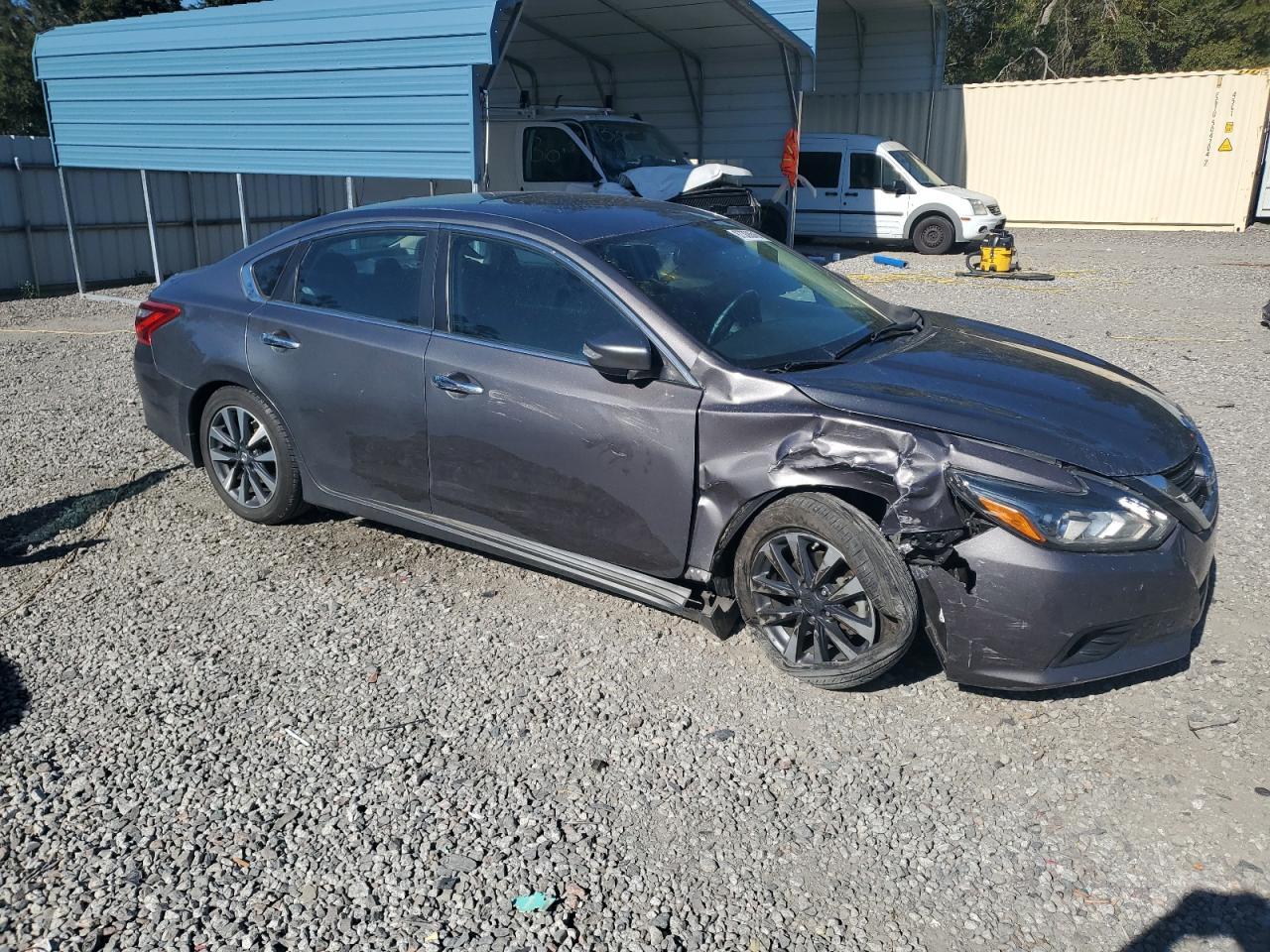 2016 Nissan Altima - zdjęcie 4