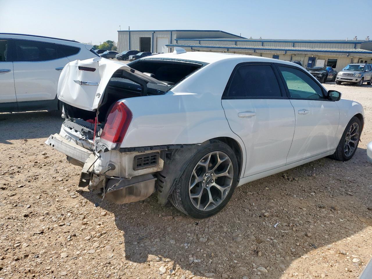 2015 Chrysler 300 - zdjęcie 3