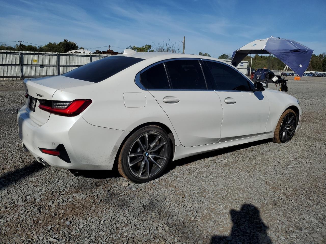 BMW Seria 3 - zdjęcie 3