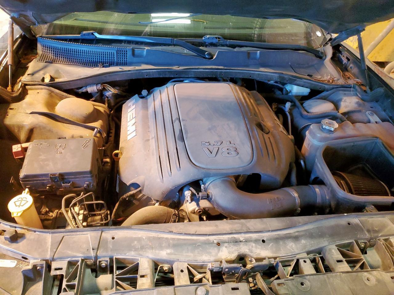 2014 Dodge Charger R - zdjęcie 11