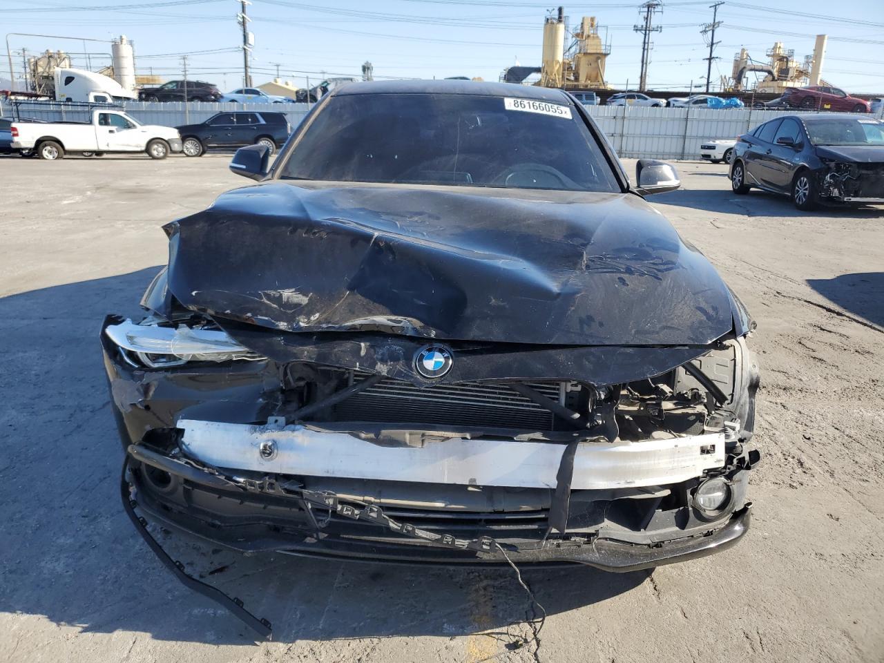 BMW Seria 3 - zdjęcie 5