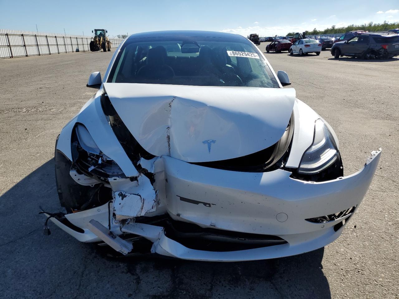 2021 Tesla Model 3 - zdjęcie 5