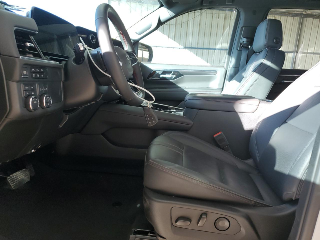 2025 Chevrolet Tahoe K1500 Rst - zdjęcie 7