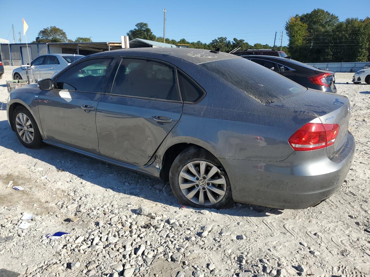 2015 Volkswagen Passat - zdjęcie 2