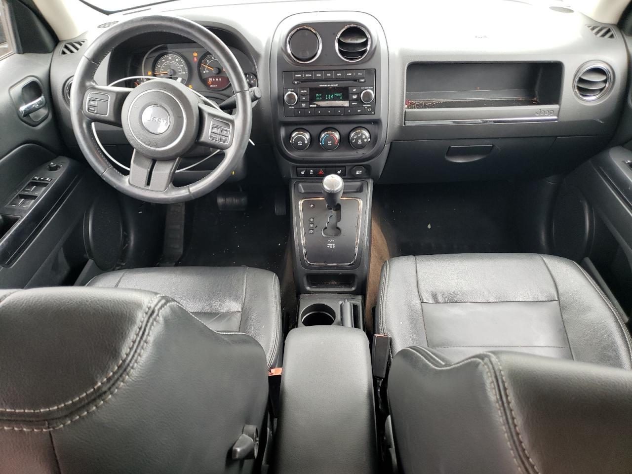 2015 Jeep Patriot Latitude - zdjęcie 8