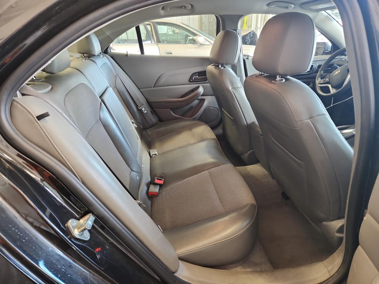 2015 Chevrolet Malibu 1Lt - zdjęcie 10