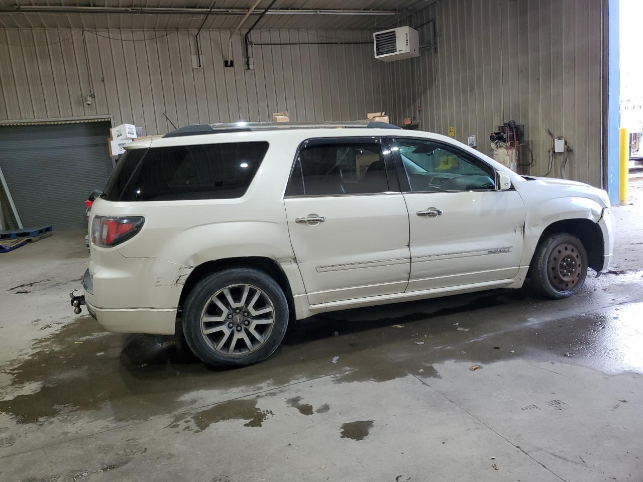 2013 GMC Acadia Denali - zdjęcie 3