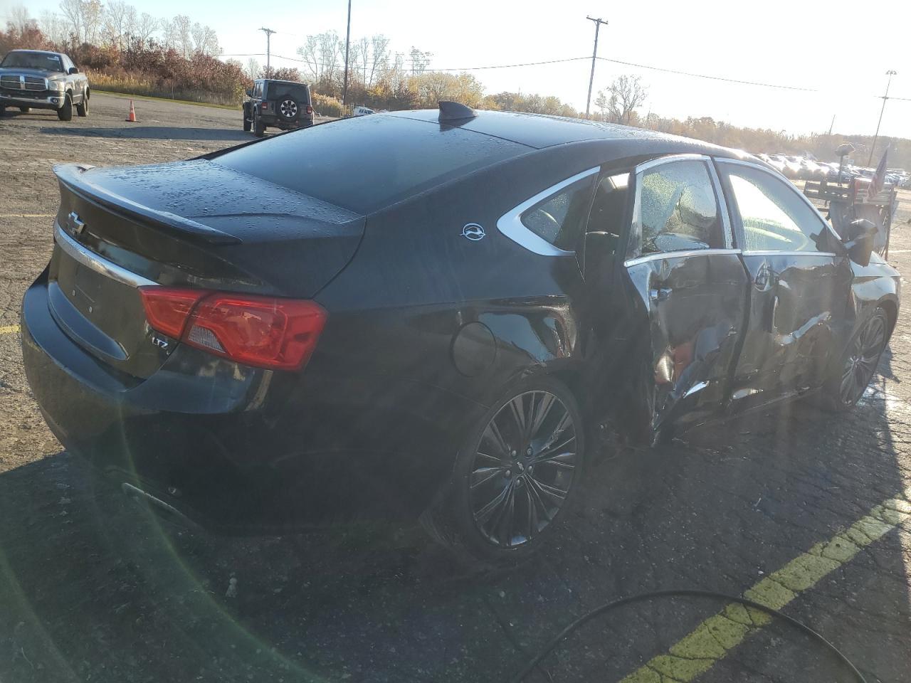 2015 Chevrolet Impala Ltz - zdjęcie 3