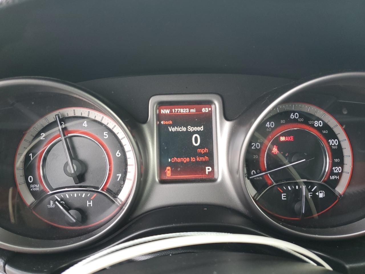 2017 Dodge Journey Crossroad - zdjęcie 9