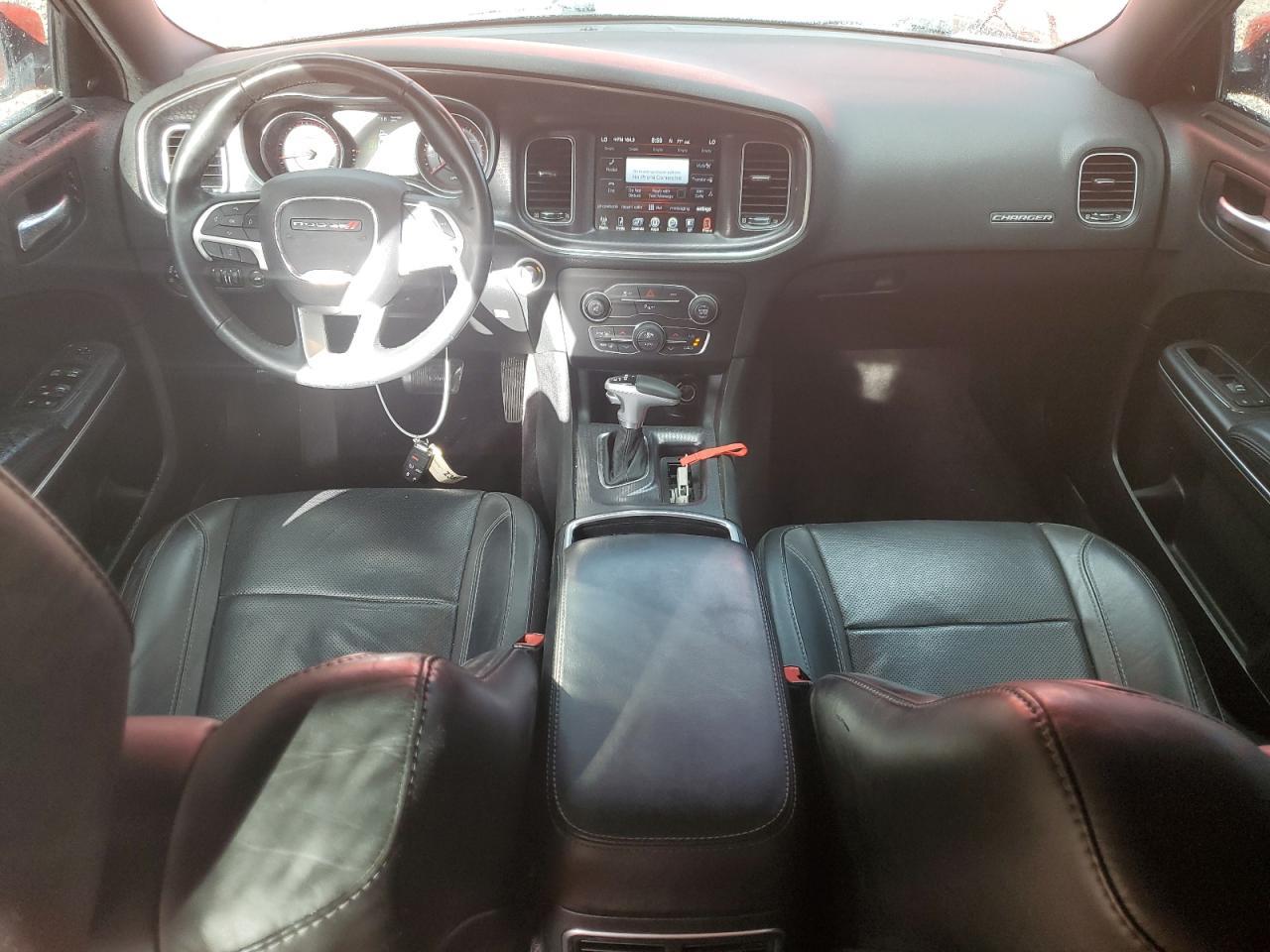 2016 Dodge Charger Sxt - zdjęcie 8