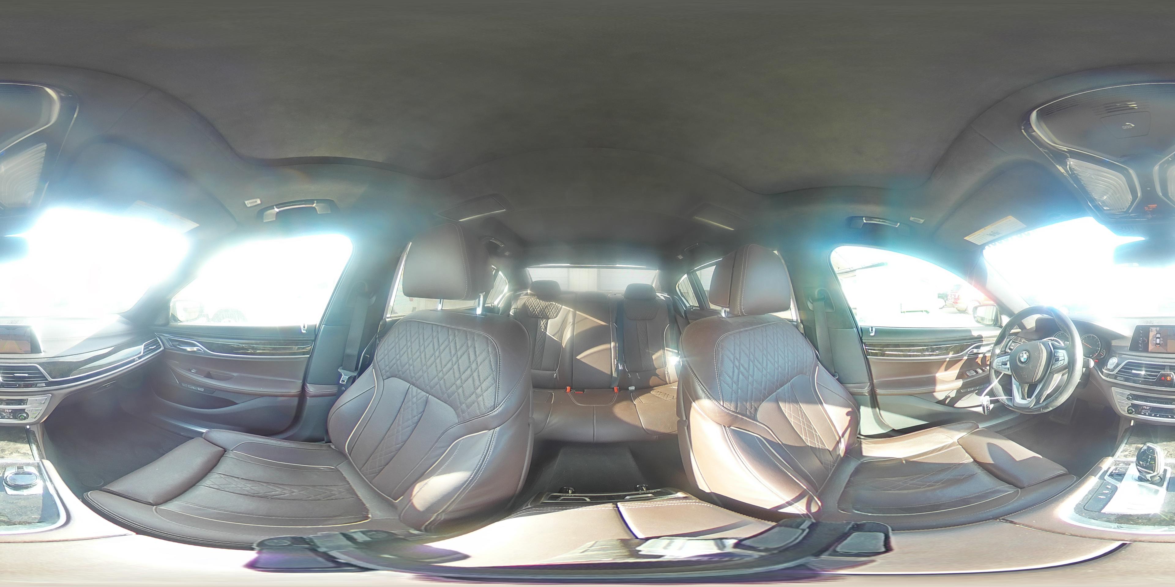 2016 BMW 750 Xi - zdjęcie 14