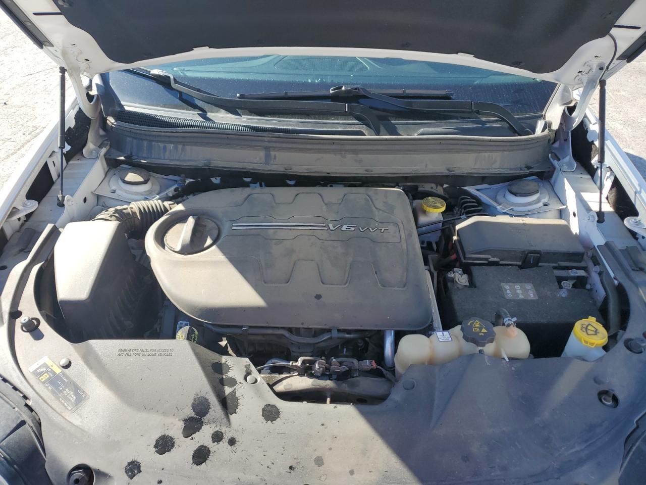 2020 Jeep Cherokee - zdjęcie 12