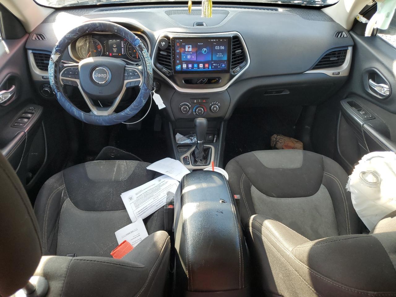 2016 Jeep Cherokee Sport - zdjęcie 8