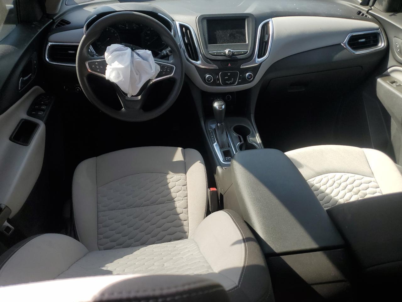 2021 Chevrolet Equinox Ls - zdjęcie 8