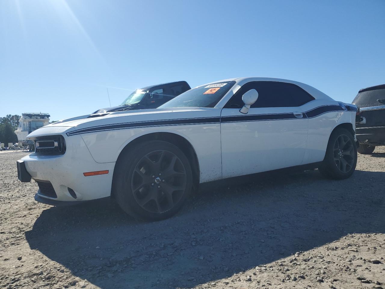 2017 Dodge Challenger Sxt - zdjęcie główne