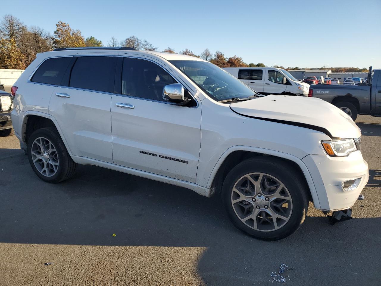2021 Jeep Grand Cherokee Overland - zdjęcie 4