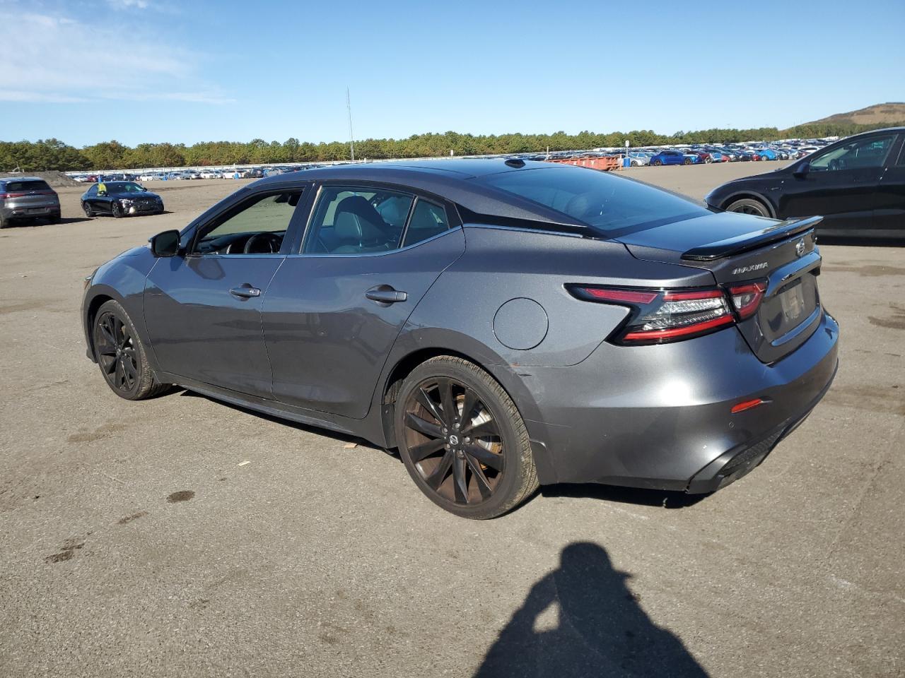 2019 Nissan Maxima - zdjęcie 2
