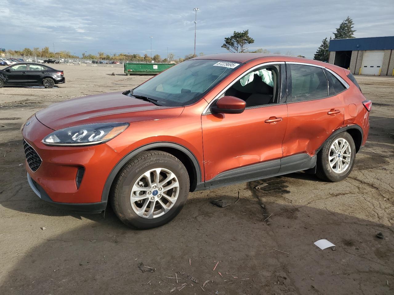 2020 Ford Escape - zdjęcie główne