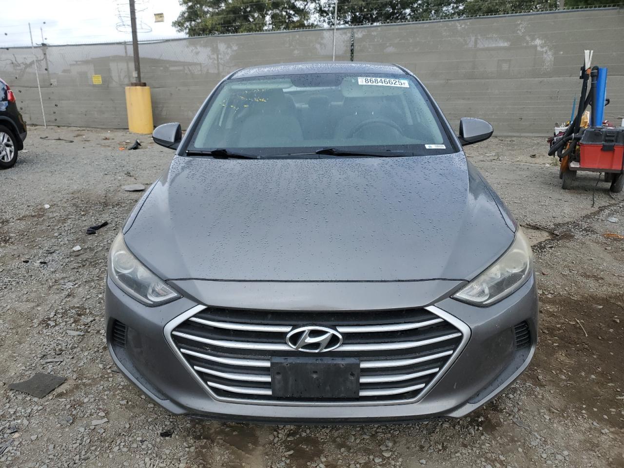 2018 Hyundai Elantra - zdjęcie 5