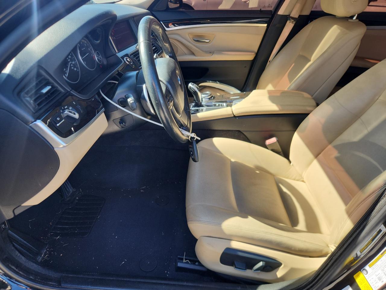 2016 BMW 528 I - zdjęcie 7