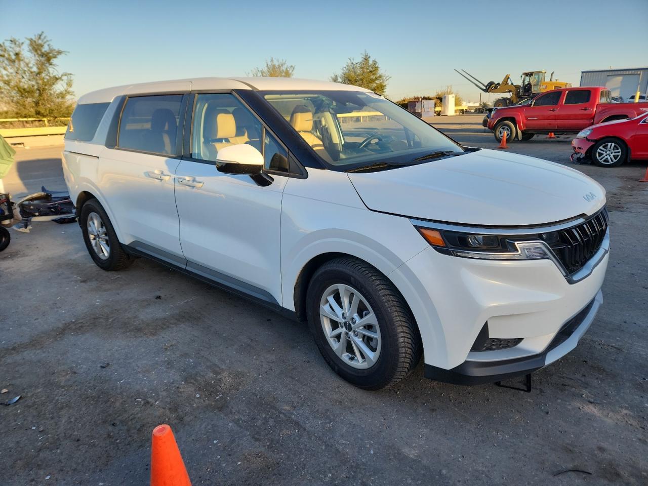 2023 Kia Carnival - zdjęcie 4