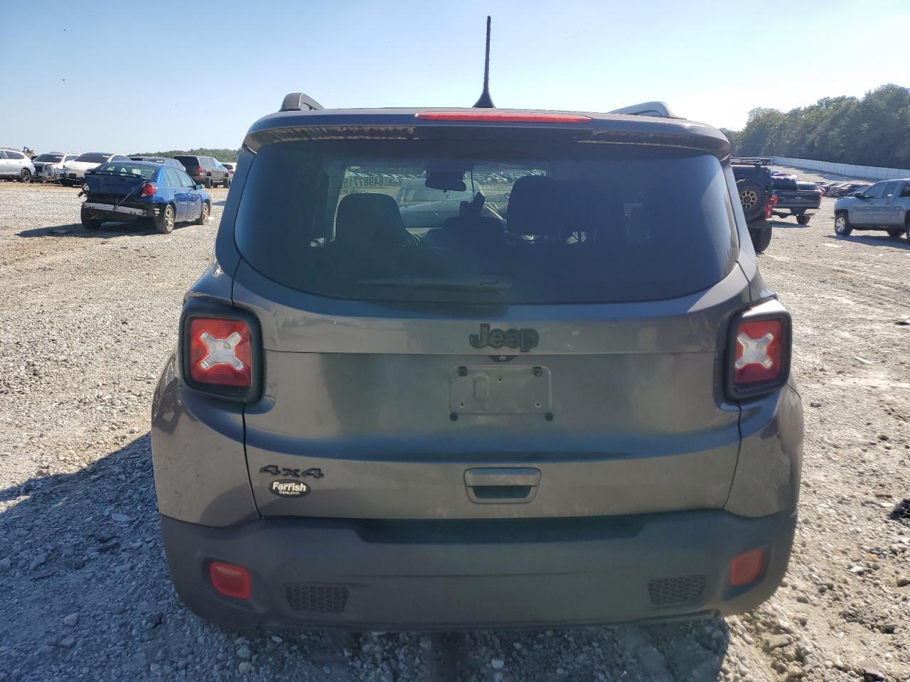 2019 Jeep Renegade - zdjęcie 6