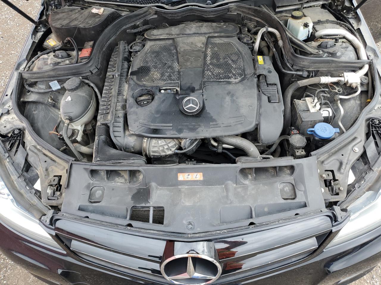 2015 Mercedes-Benz C 350 4Matic - zdjęcie 11