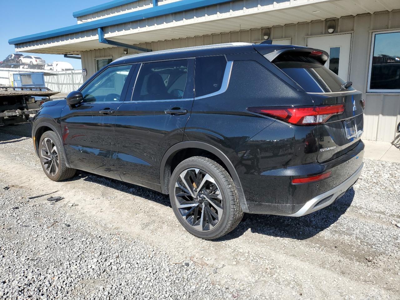2024 Mitsubishi Outlander Sel - zdjęcie 2