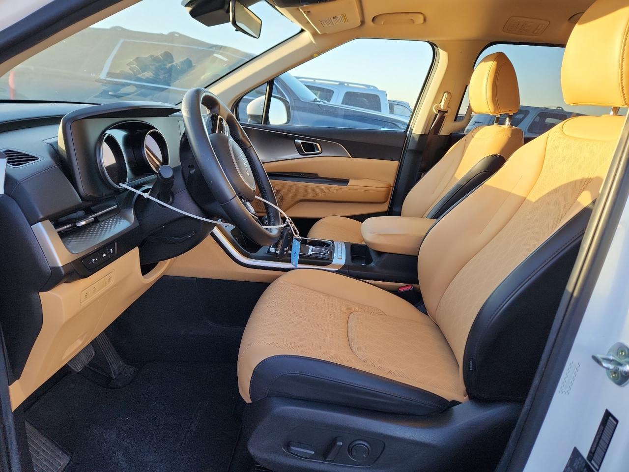 2023 Kia Carnival - zdjęcie 7