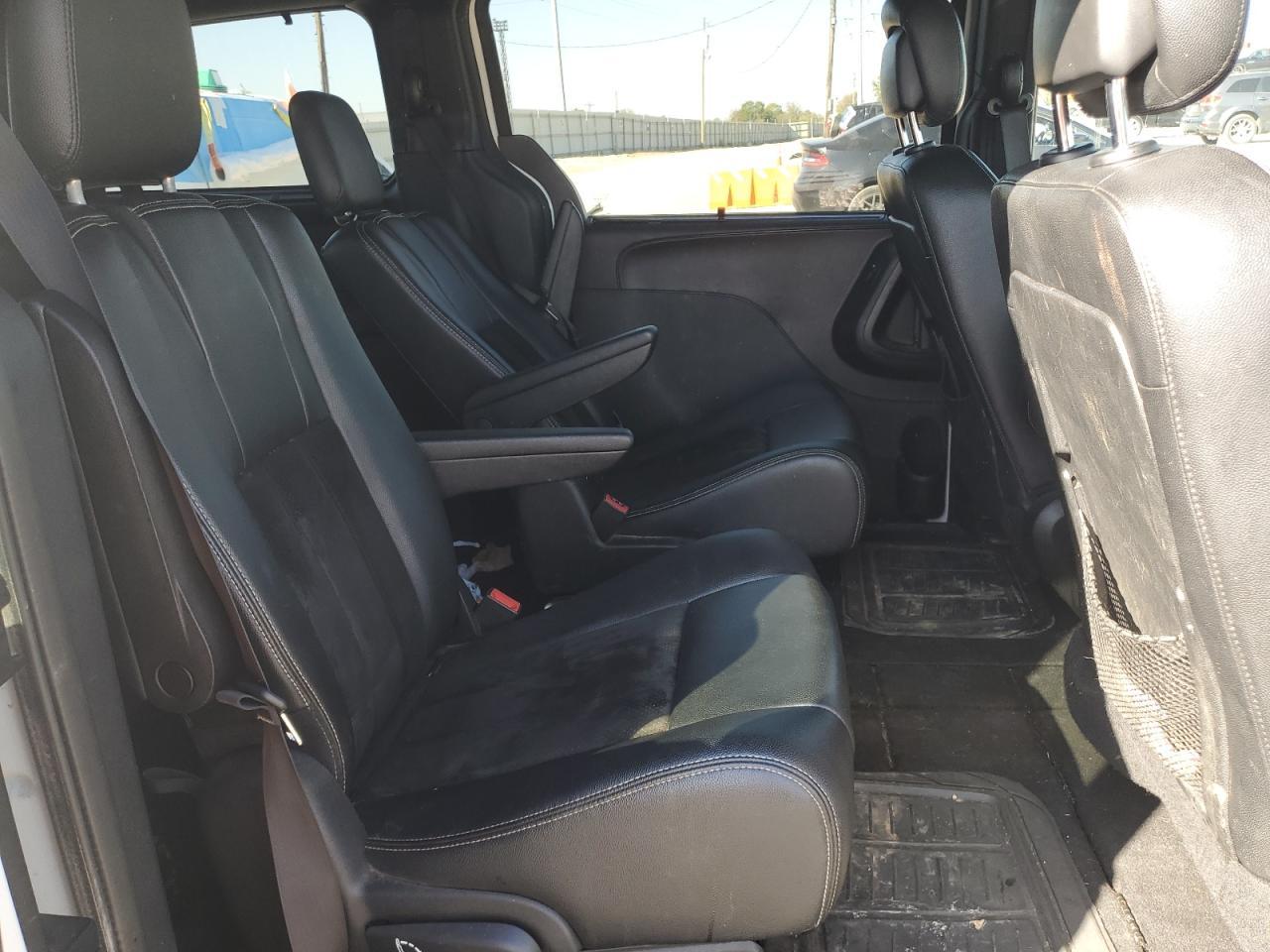 2016 Dodge Grand Caravan Sxt - zdjęcie 11