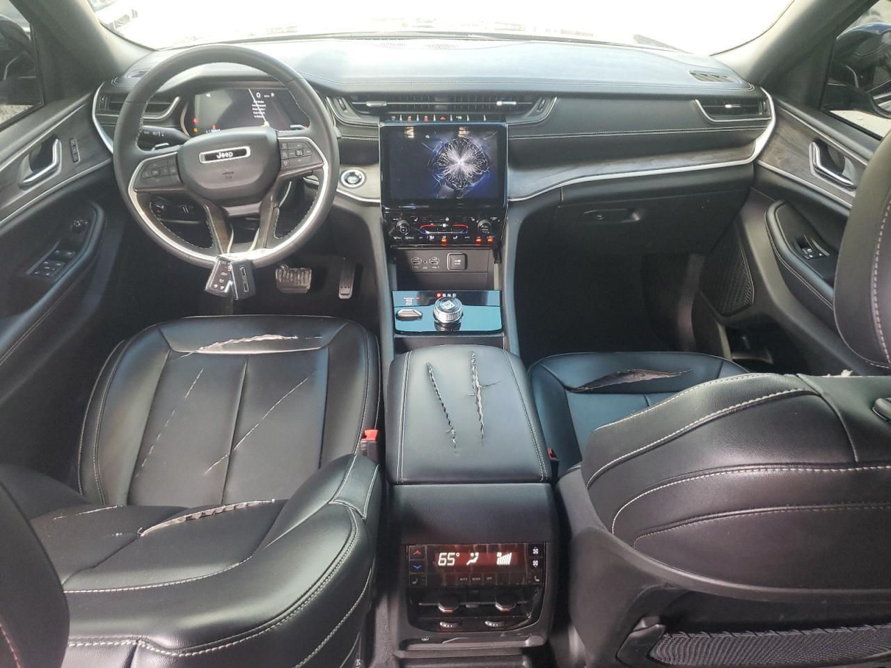 2024 Jeep Grand Cherokee L Limited - zdjęcie 8