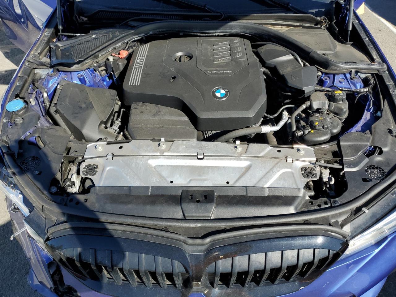 2020 BMW Seria 3 - zdjęcie 11