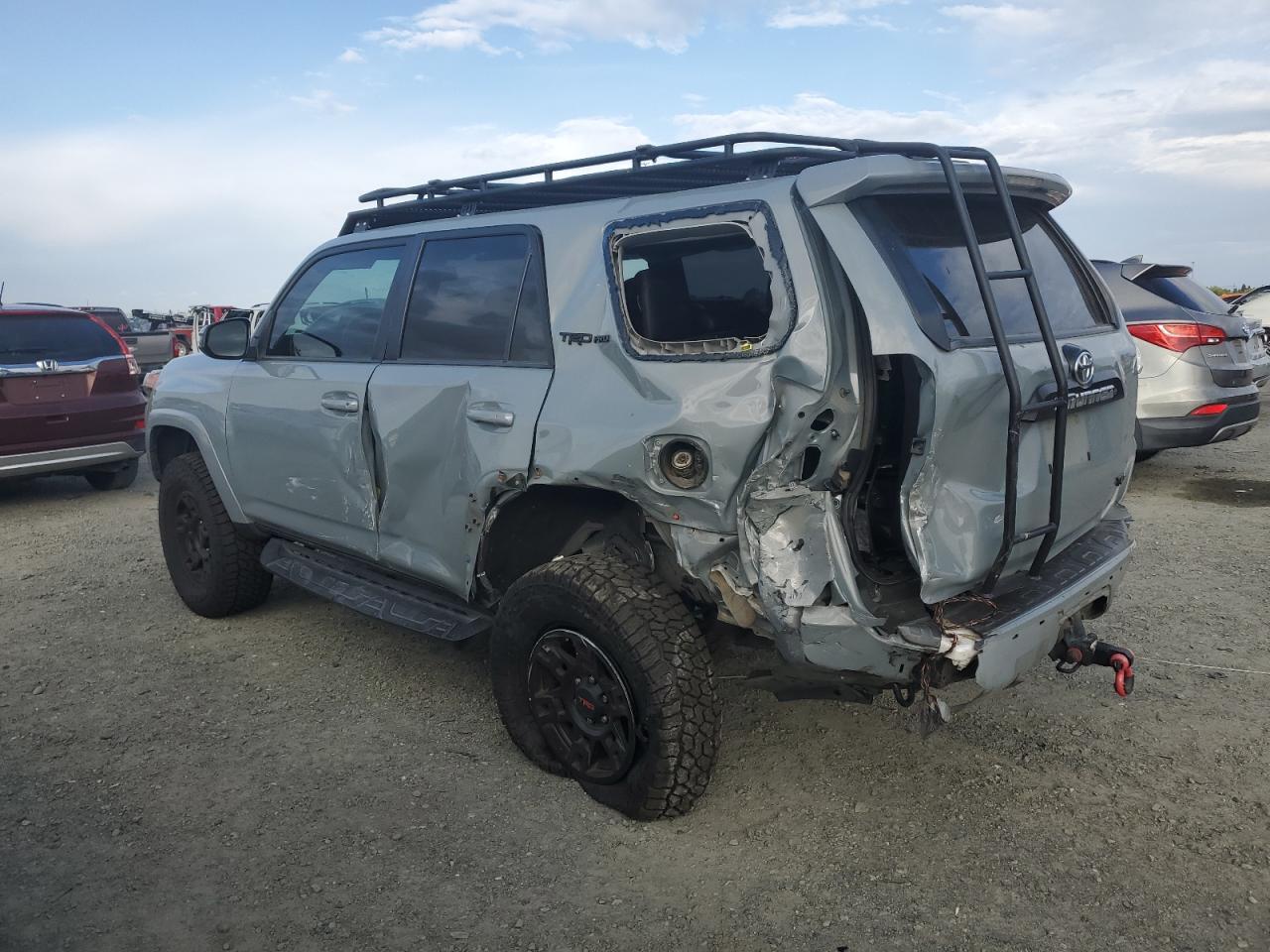 2017 Toyota 4Runner - zdjęcie 2