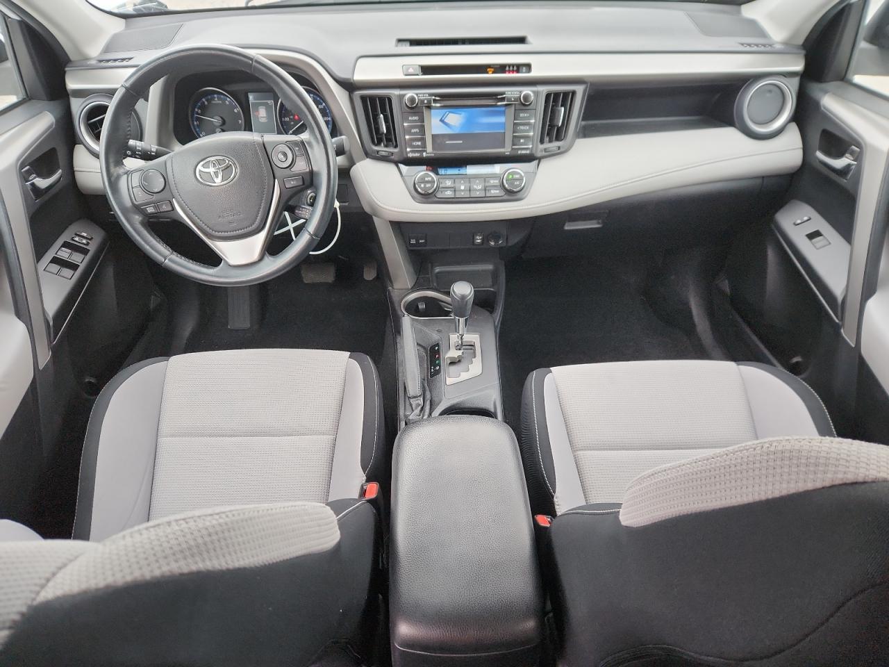 2017 Toyota Rav4 Xle - zdjęcie 8