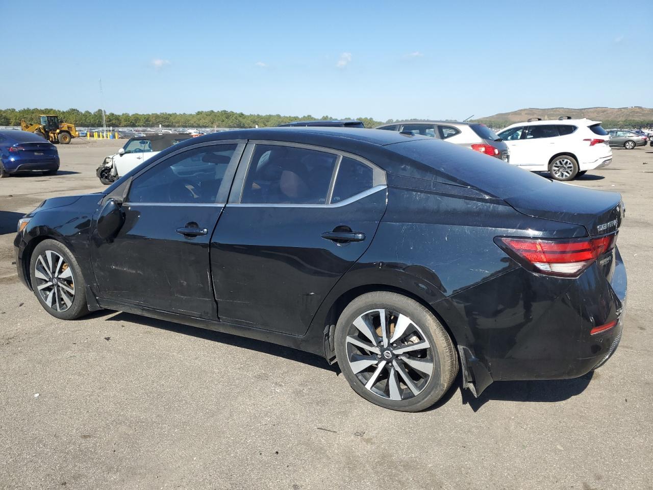 2021 Nissan Sentra Sv - zdjęcie 2