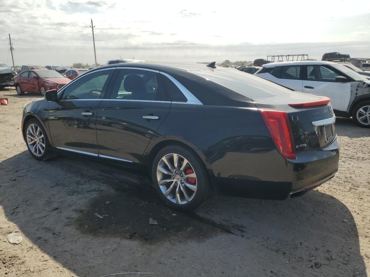 2013 Cadillac XTS - zdjęcie 2