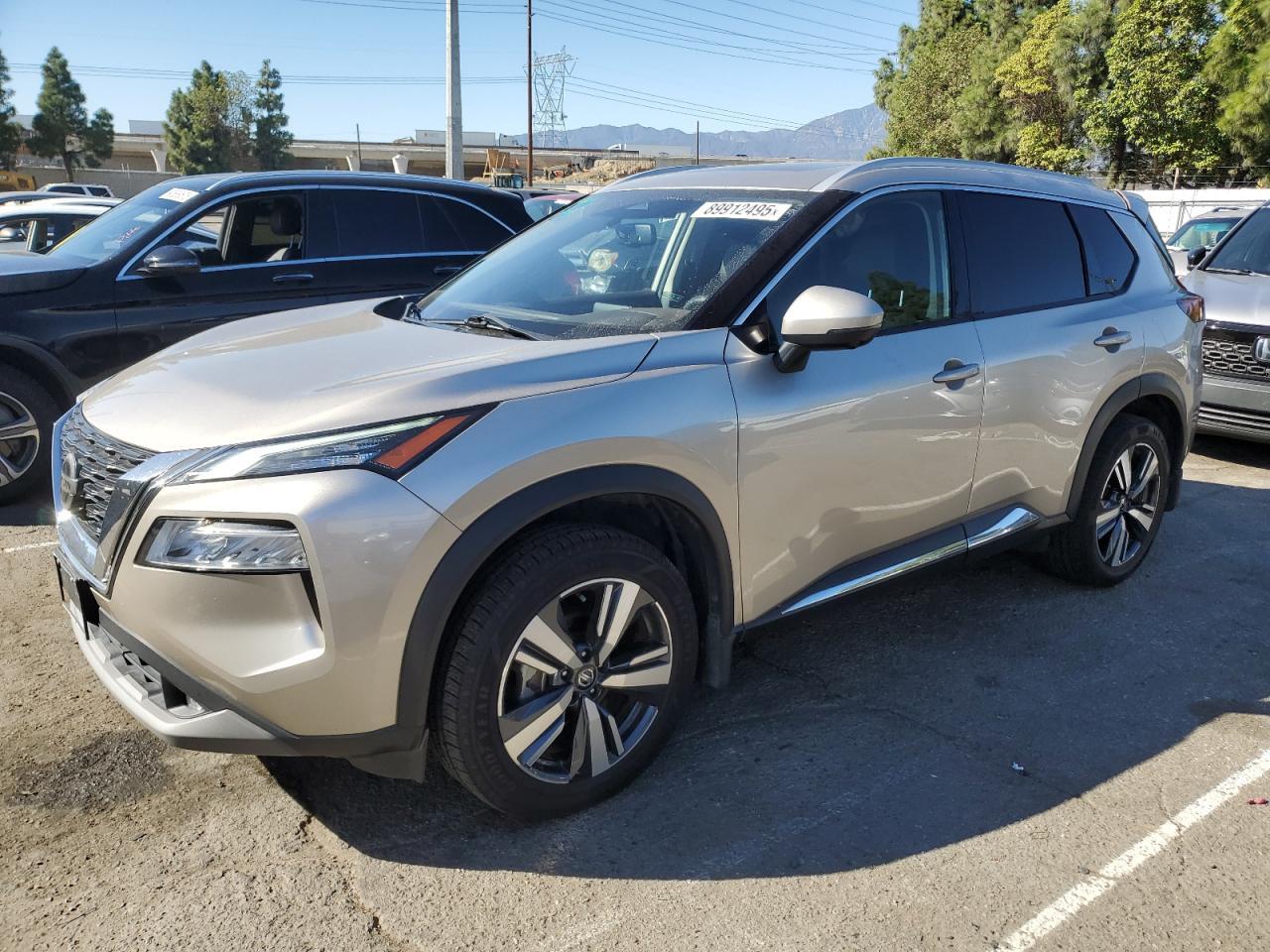 2021 Nissan Rogue - zdjęcie główne