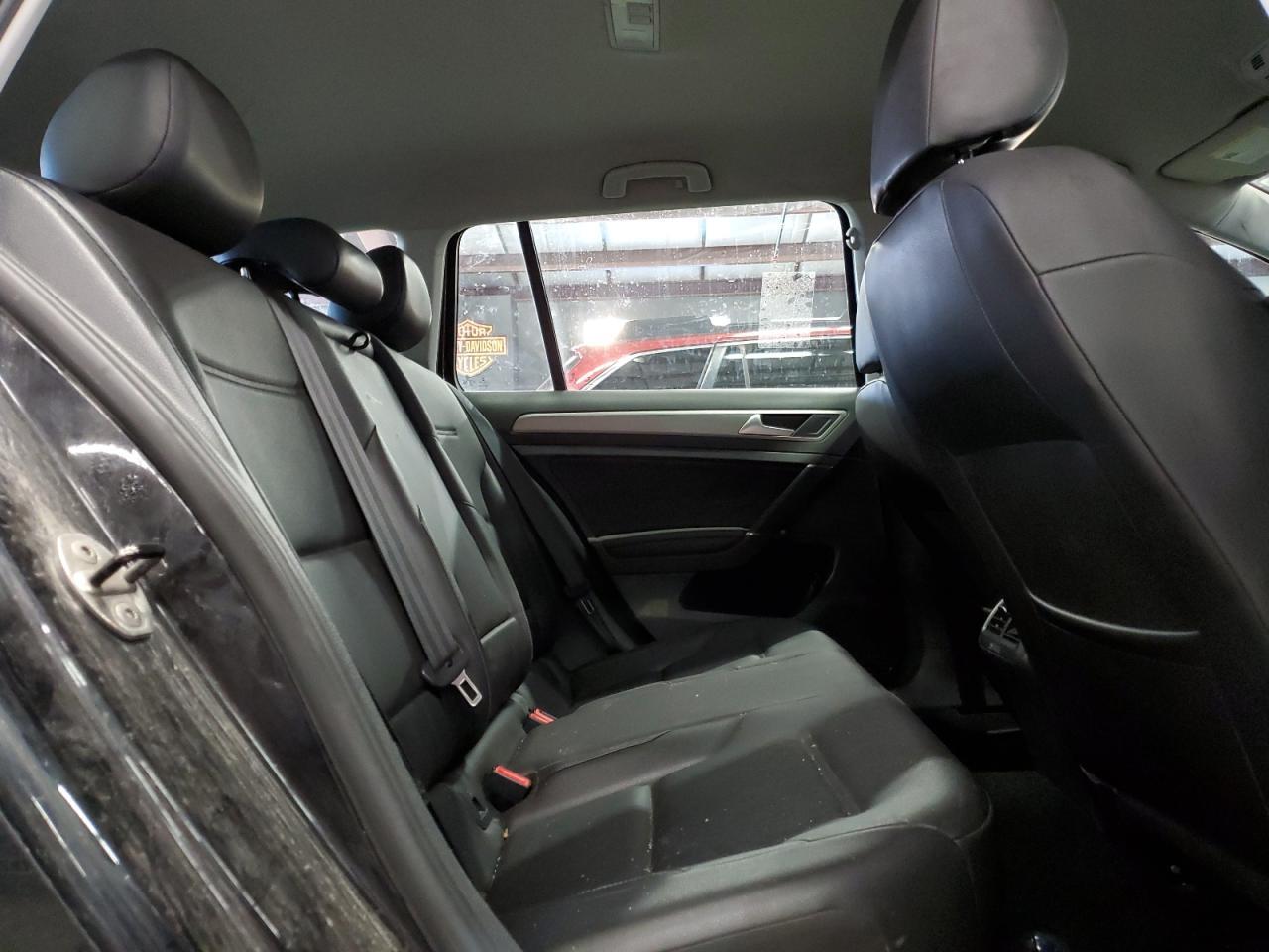 2015 Volkswagen Golf Sportwagen S - zdjęcie 10