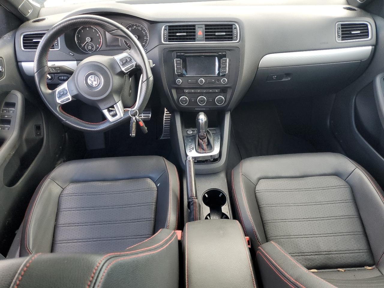 2013 Volkswagen Jetta - zdjęcie 8