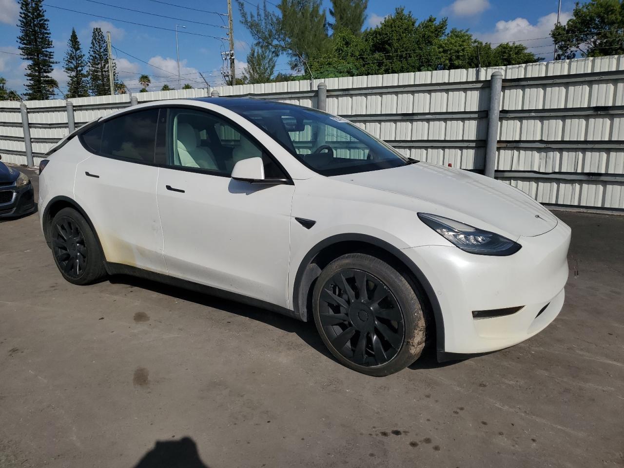 2021 Tesla Model Y - zdjęcie 4